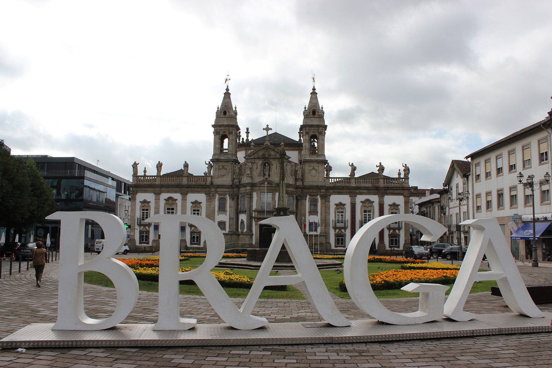 Braga, Guimarães & Northern Highlights – Exclusive VIP Experience
